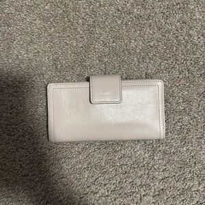 Logan Leather Fossil Clutch